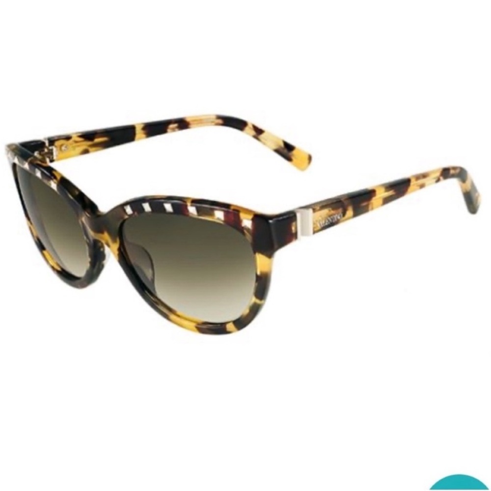 Valentino✨V622S Leopard Studded Cat Eye Subglasses